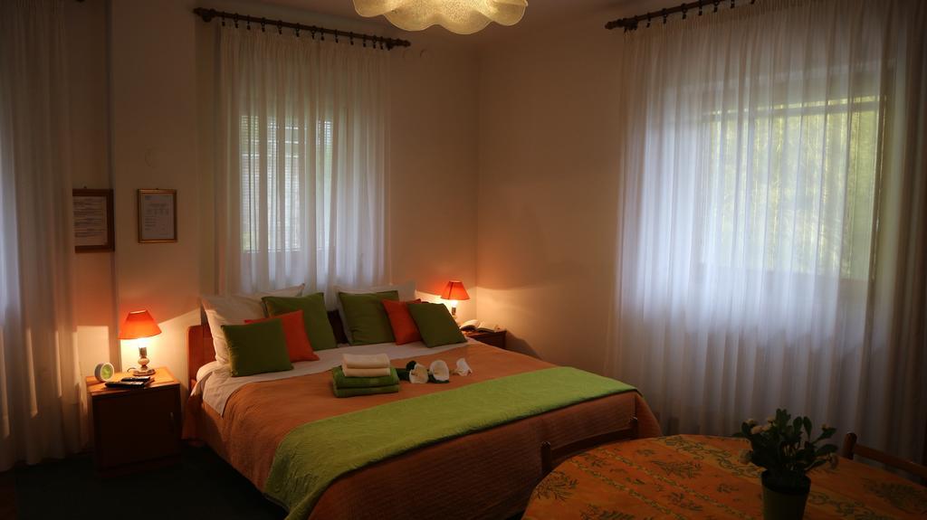 Apartments Ines Komel Опатия Екстериор снимка